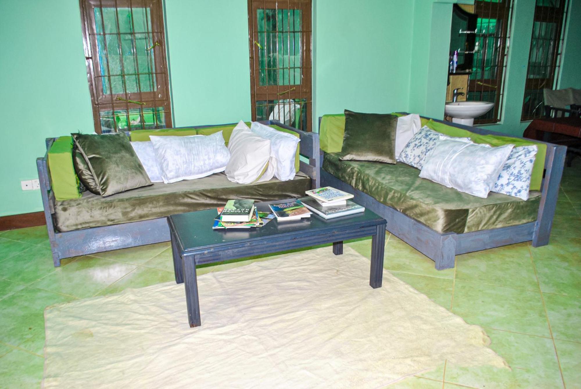 Ngorongoro Villa And Restaurant Karatu Extérieur photo